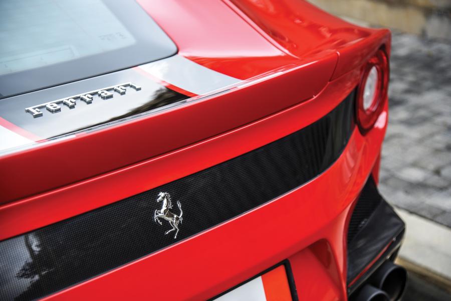 Детали экстерьера Ferrari F12tdf Tailor Made 2017 года  (фото 20 из 42)